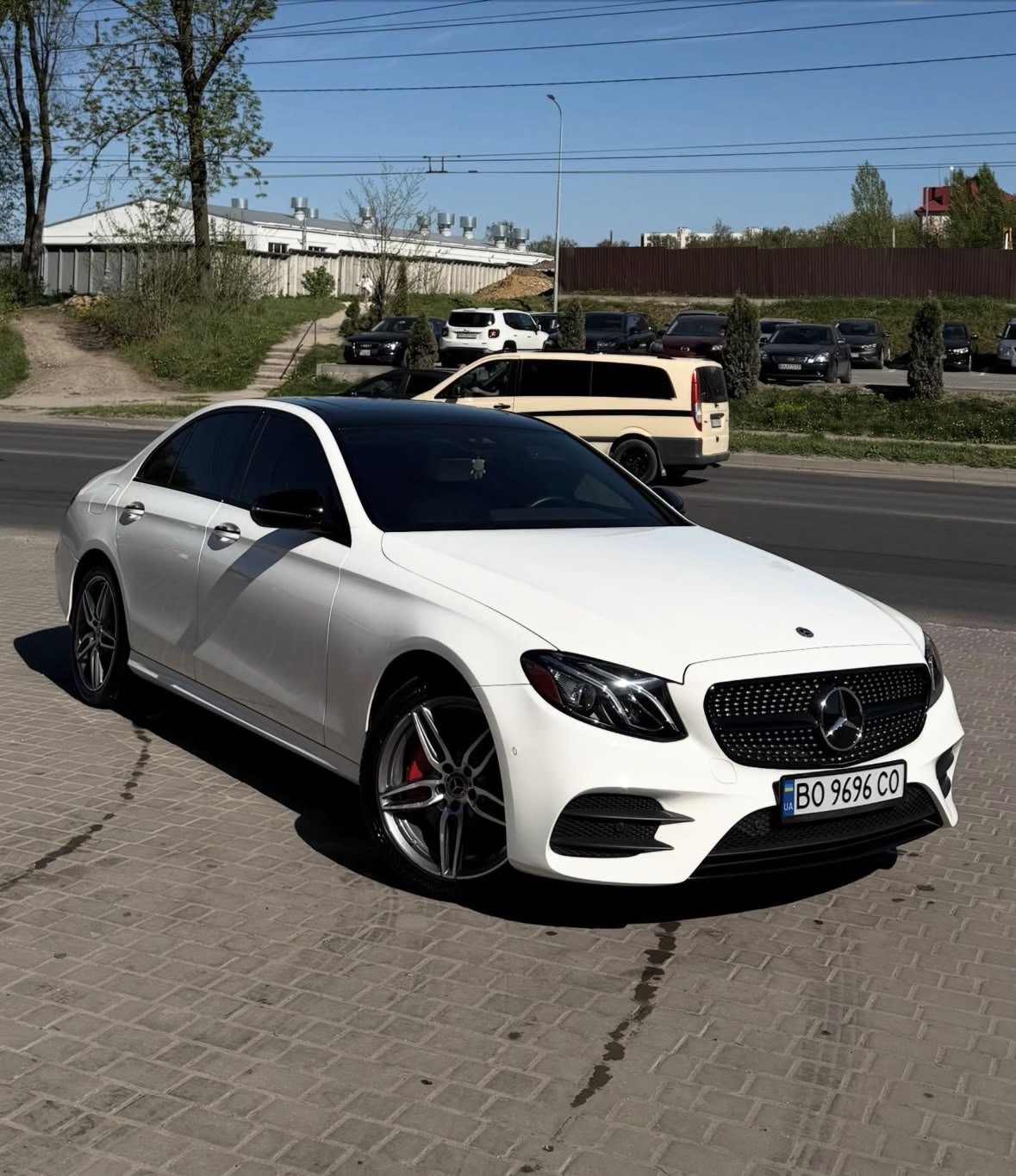 Mercedes-Benz E300 4matic