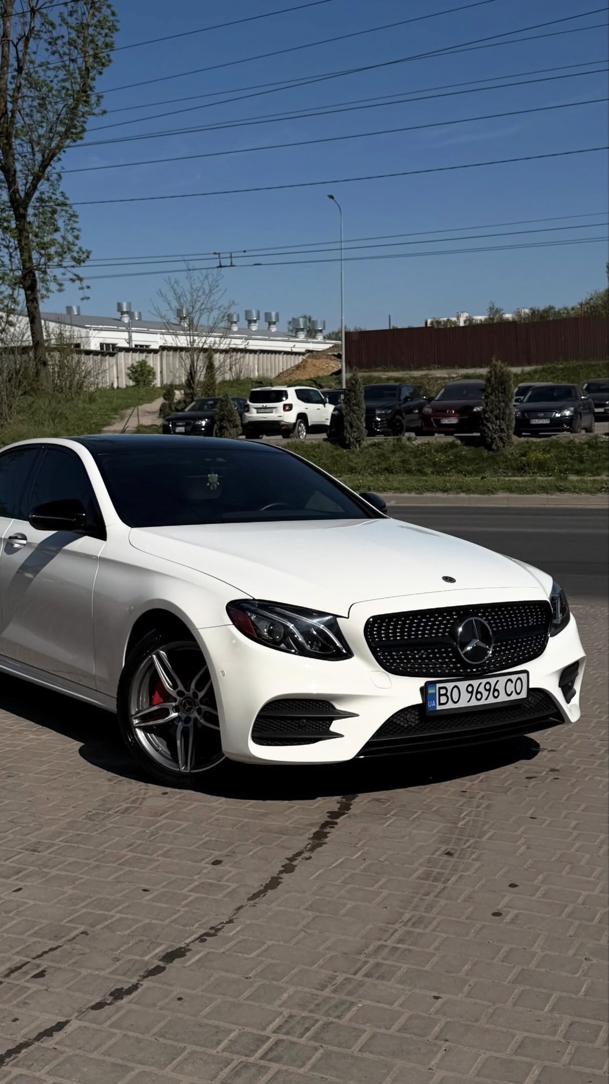 Mercedes-Benz E300 4matic