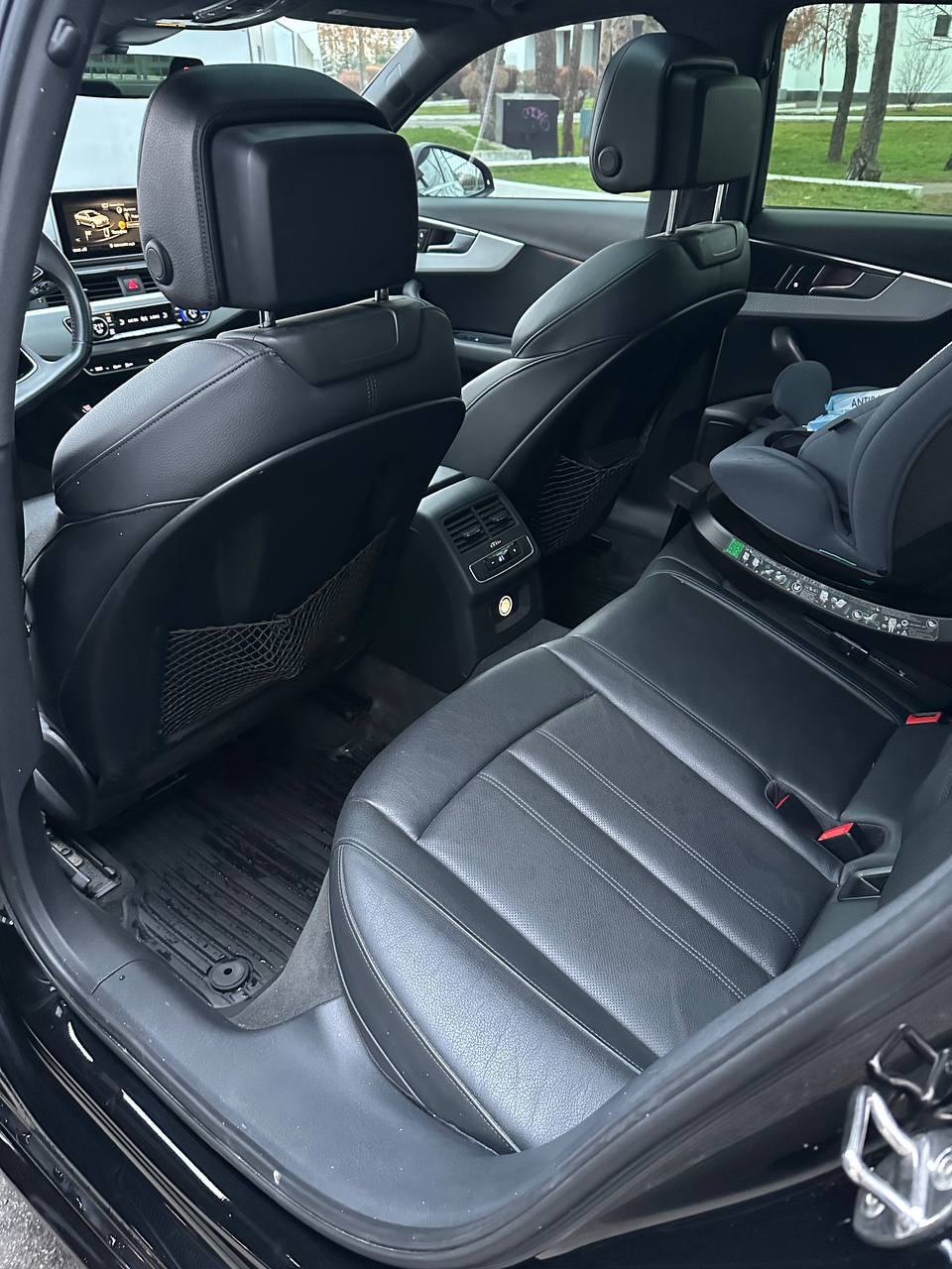 Audi A4 B9/8W 2.0 TFSI