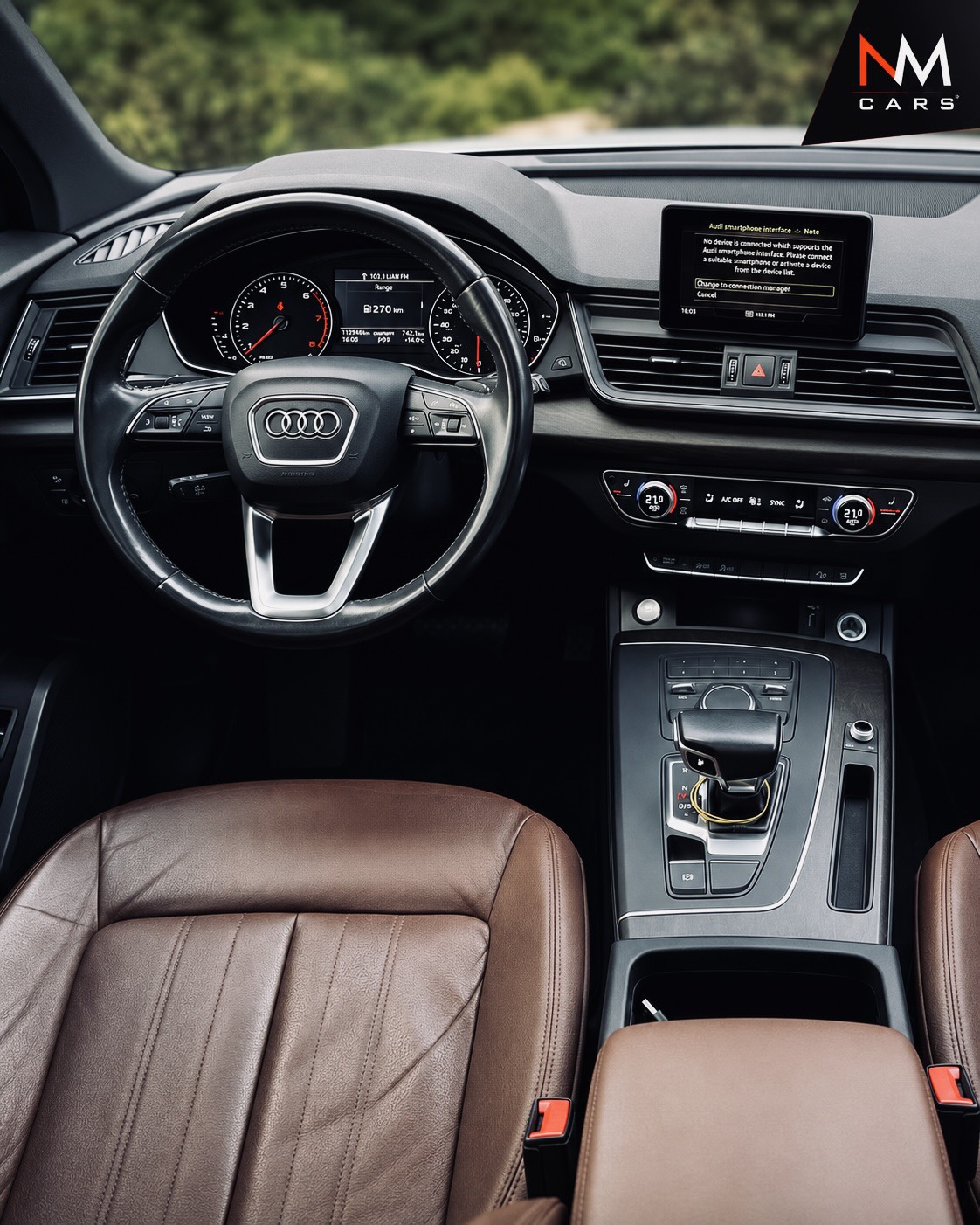 Купити Audi Q5 2.0 TFSI S-tronic білого кольору у Києві