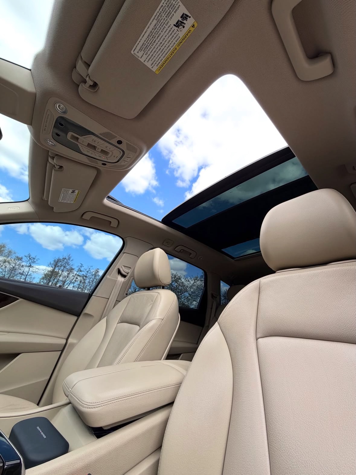 Купити Audi Q7 2016 3.0 бензин білого кольору у Львові