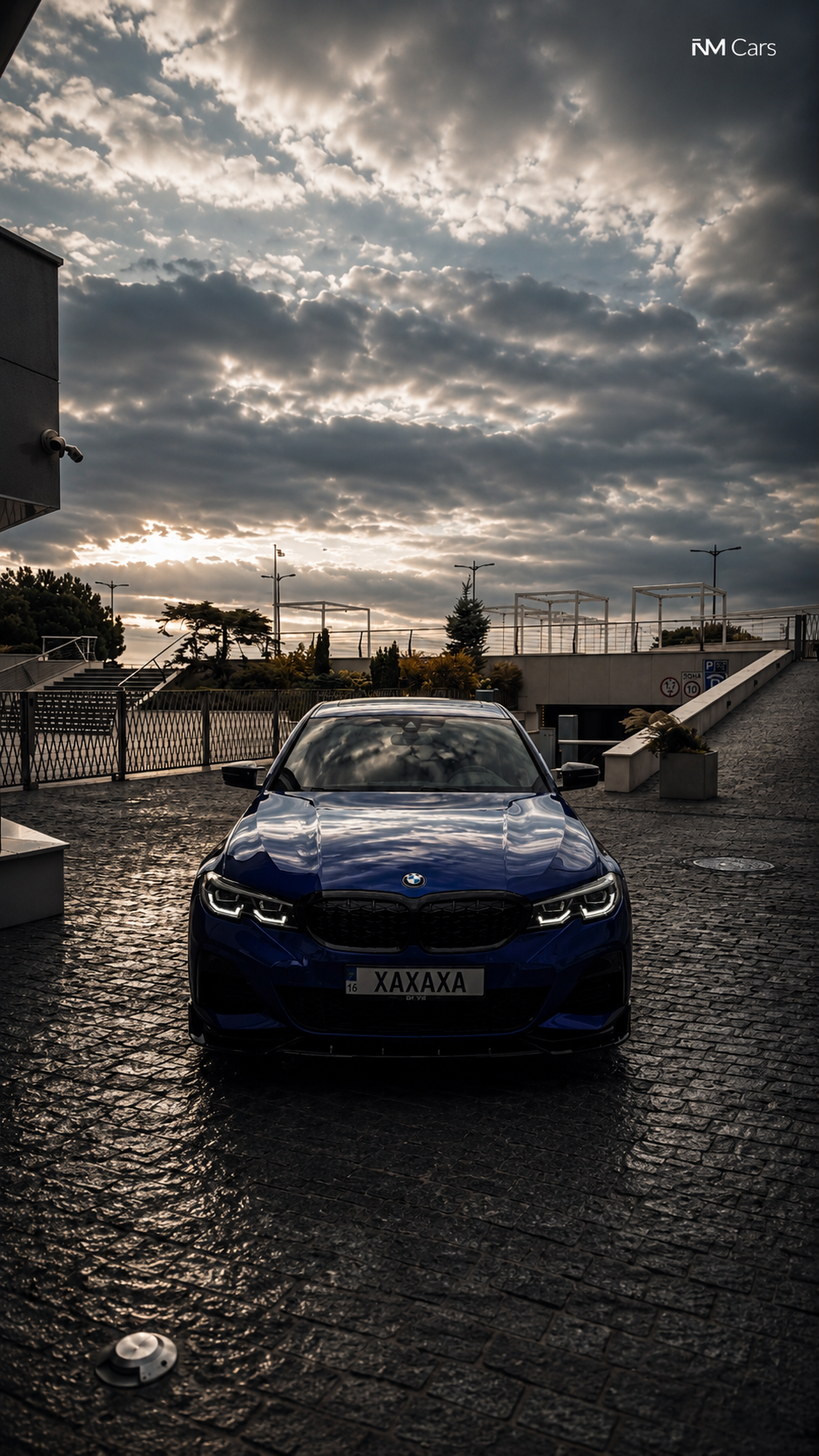 Купити BMW M340 3.0 бензин 2020 року синього кольору в Одесі