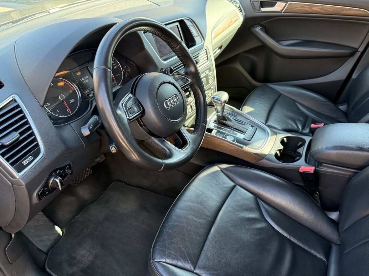 Купити Audi Q5 Typ 8R (FL) 2.0 TDI S-tronic 2013 року в Житомирі