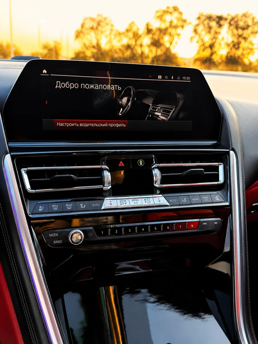 Купити BMW 850 4.4 2019 року в Києві