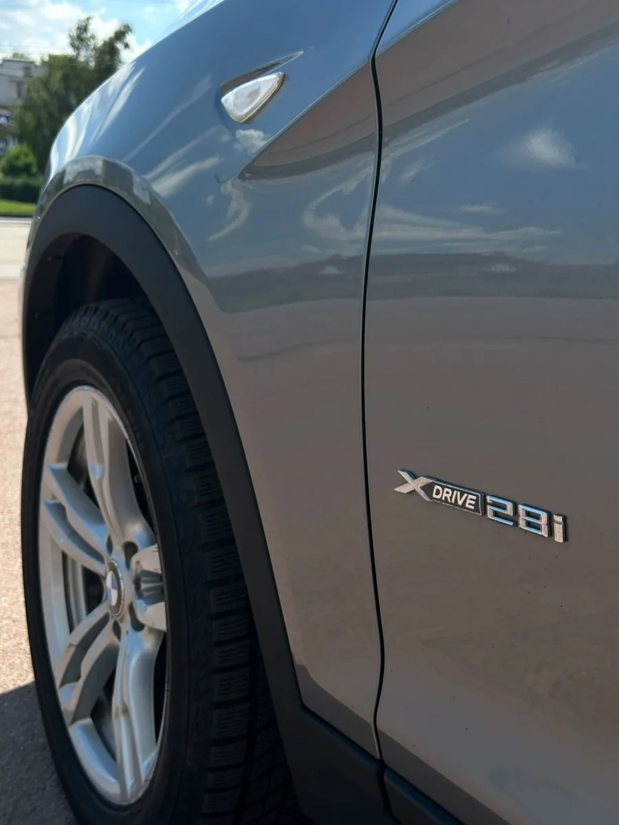 Купити BMW X3 2013 року 2.0 бензин сірого кольору в Харкові