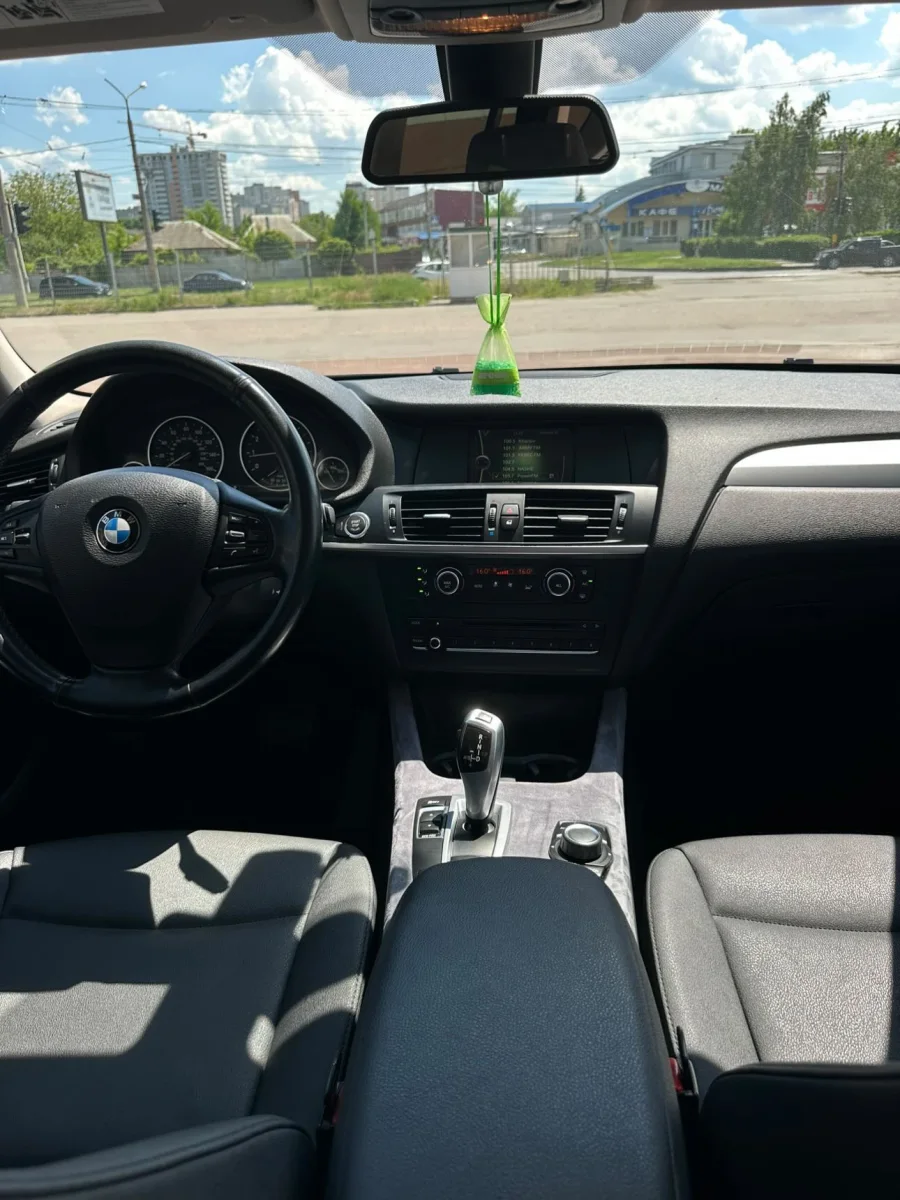 Купити BMW X3 2013 року 2.0 бензин сірого кольору в Харкові