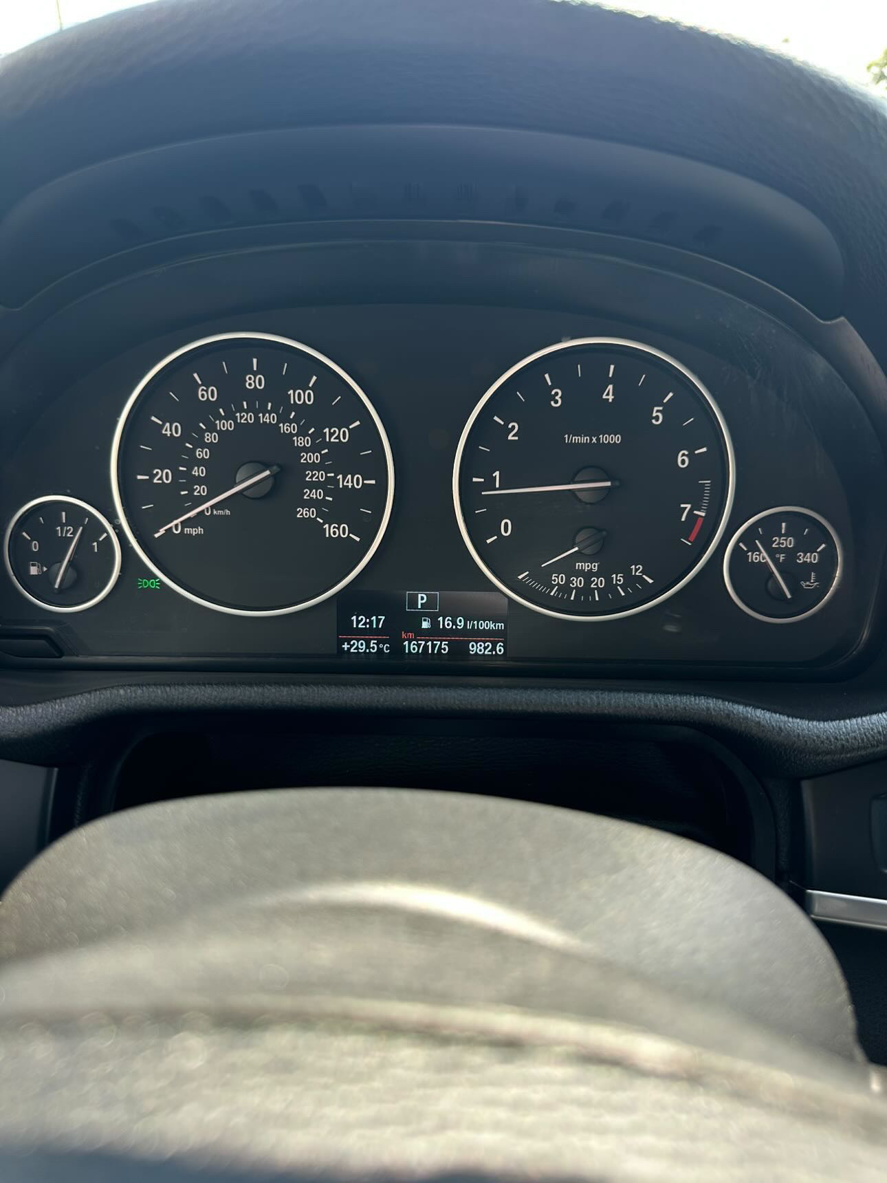 Купити BMW X3 2013 року 2.0 бензин сірого кольору в Харкові