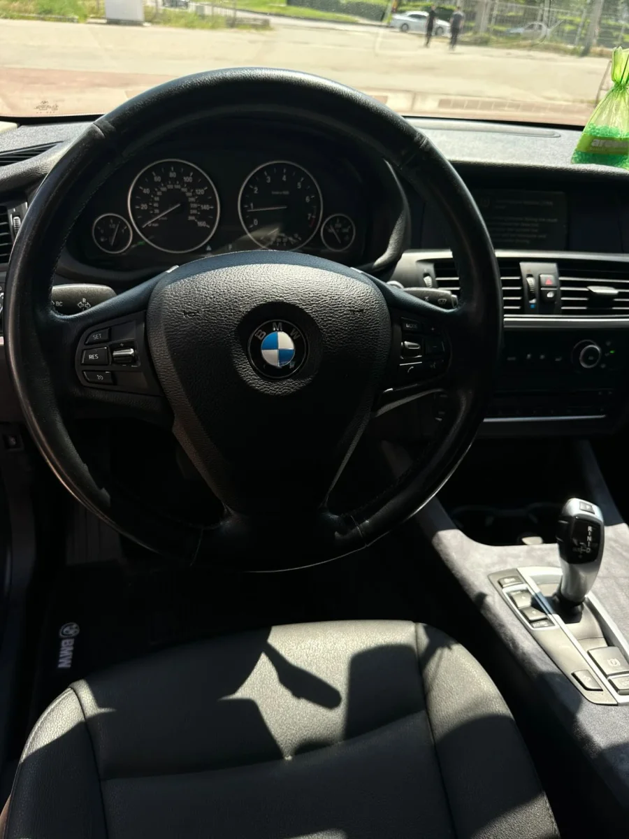 Купити BMW X3 2013 року 2.0 бензин сірого кольору в Харкові