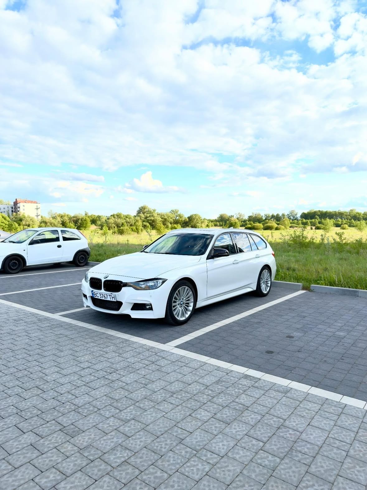 Купити BMW 328 F31 2.0 бензин 2014 року у Львові