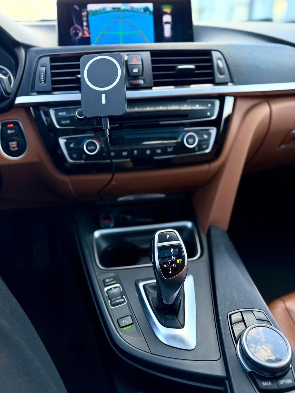 Купити BMW 328 F31 2.0 бензин 2014 року у Львові