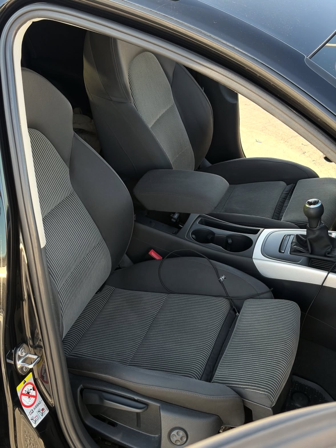 Купити Audi A4 2.0 дизель 2009 року чорного кольору в Варшаві